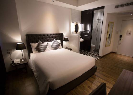 First House Hotel 1