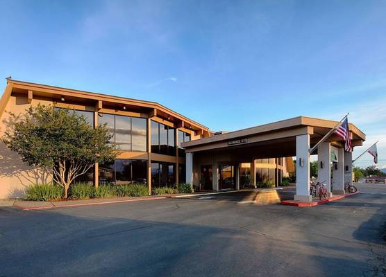 Red Lion Hotel Redding 1