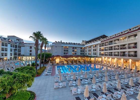 Julian Club Hotel 1