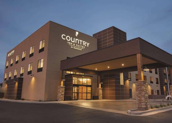 Fairfield by Marriott Inn & Suites Page 1