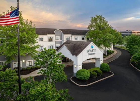 Hyatt House Boston/Burlington 1
