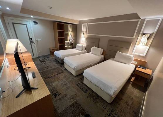 All Seasons Hotel 1