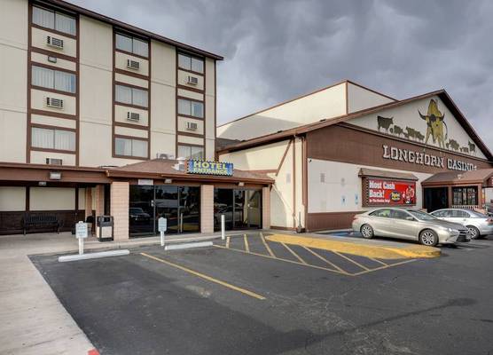 Longhorn Casino & Hotel 1