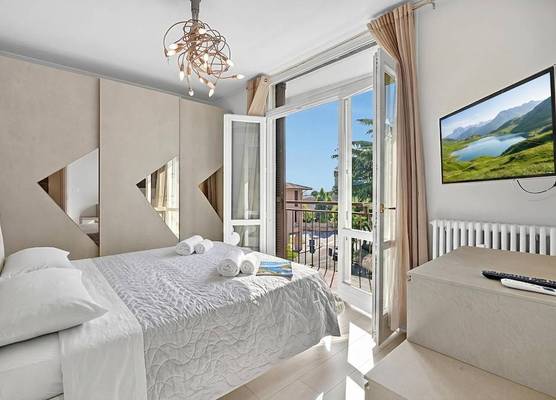 Bono Deluxe: 3BR Home in Desenzano 1