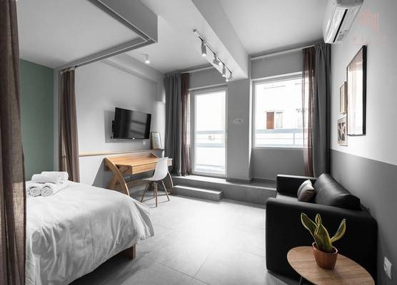 Big Apple 4 Nilie Hospitality MGMT 1