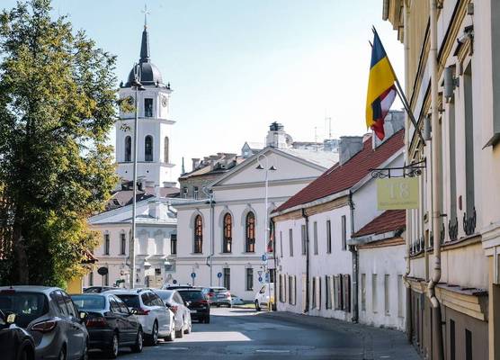 CATHEDRAL Old Town Suites 1