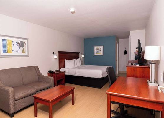 Best Western Paradise Inn 1