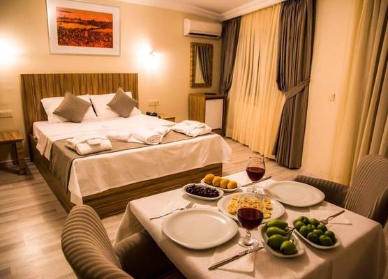 Berlin Hotel Nisantasi 1