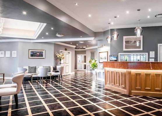 Foxfields Country Hotel 1