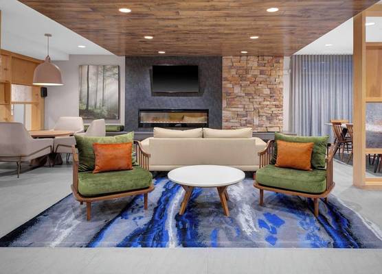 Fairfield Inn & Suites by Marriott Roanoke Salem 1