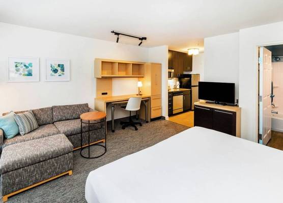 TownePlace Suites by Marriott Tulsa Broken Arrow 1