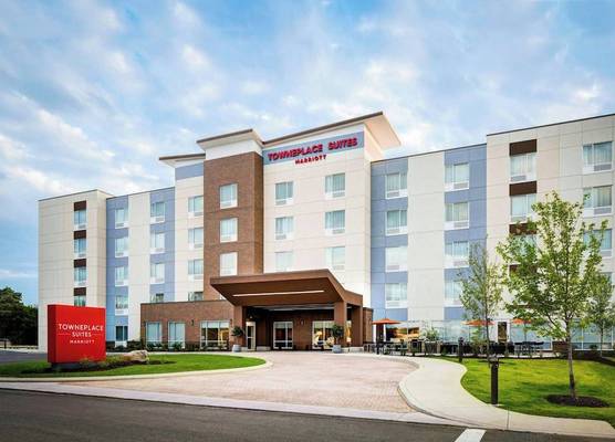 TownePlace Suites by Marriott Toledo Perrysburg 1