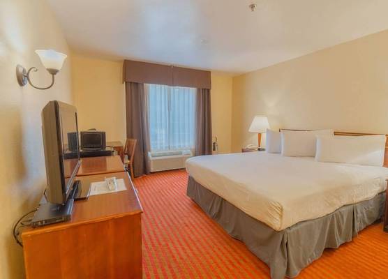 The Monarch Inn 1