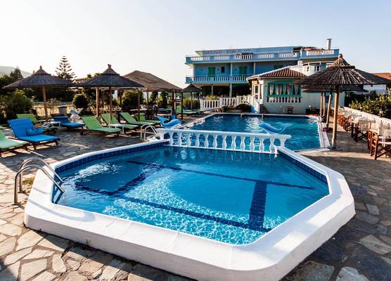 Kokkari Beach Hotel 1