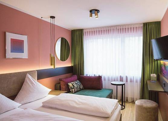 Westend Hotel (non-smoking) 1