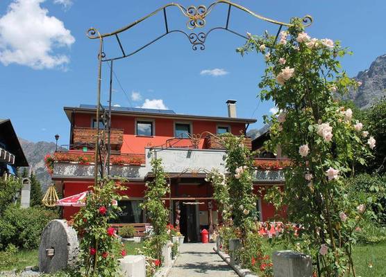 Jolly Residence 1