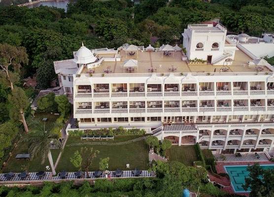 Hotel Hilltop Palace 1