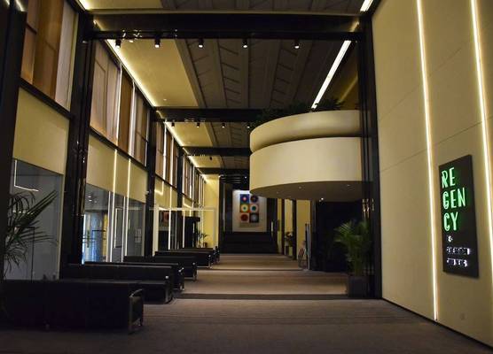 Regency Art Hotel 1