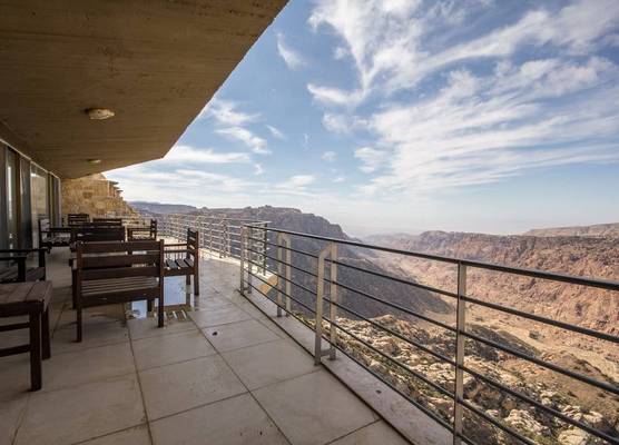 Dana Guesthouse 1