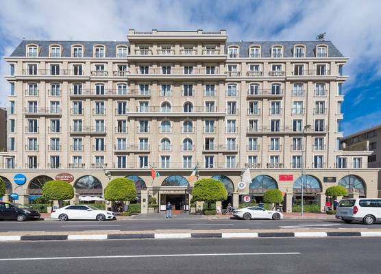 414 - 1BDR Apartment close to V&A Waterfront 1