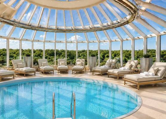 Cosmopolitan Bobycentrum - Czech Leading Hotels 1