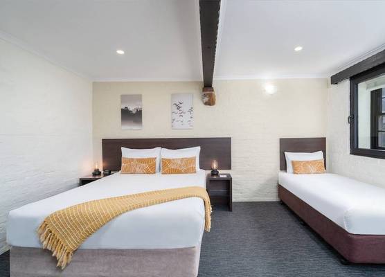 Leisure Inn Penny Royal Hotel & Apartments 1