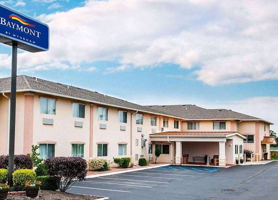 Baymont by Wyndham Richmond I-70 1