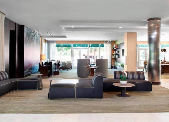 Courtyard by Marriott DeLand Historic Downtown 1
