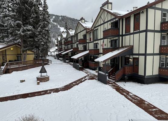 Auslander Condominiums 1