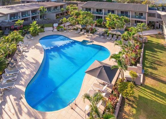 Tanoa Waterfront Hotel 1