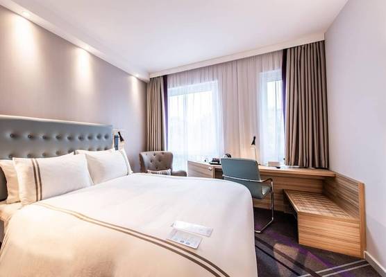 Premier Inn Hannover City University 1