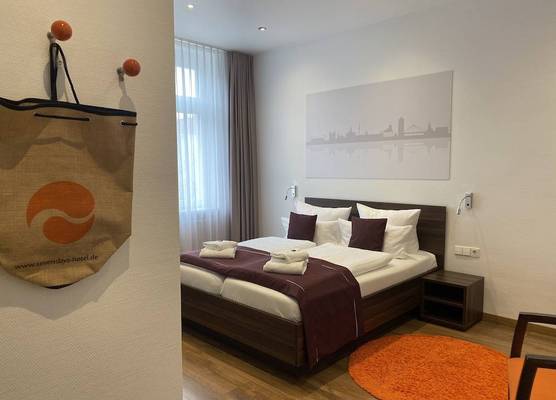 sevenDays Hotel Karlsruhe 1