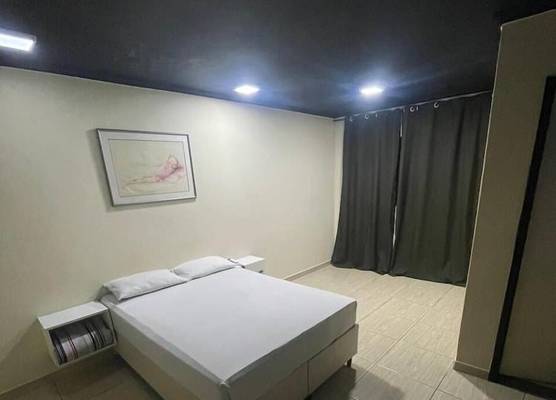 Light Motel 1