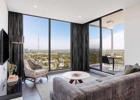 Meriton Suites Chatswood 1