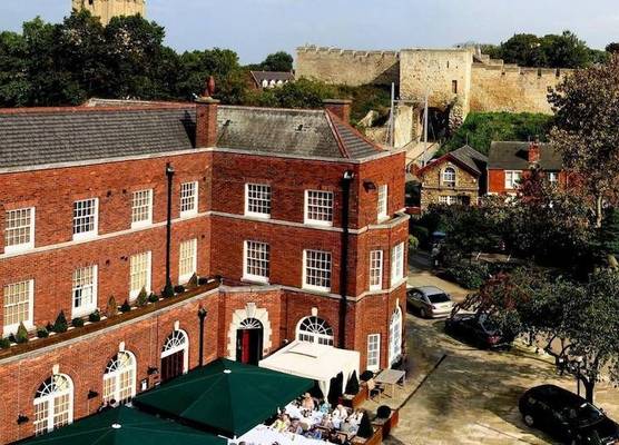 Charlotte House Hotel 1