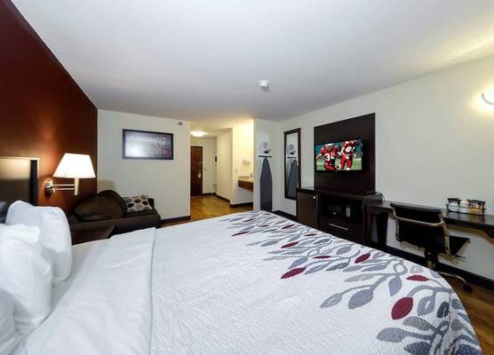 Red Roof Inn Osage Beach - Lake of the Ozarks 1