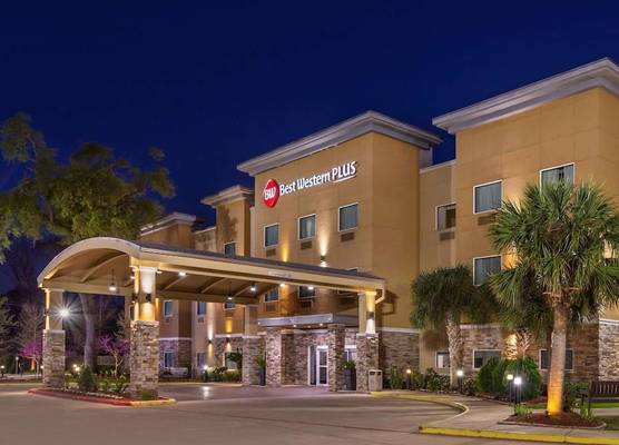 Best Western Plus Lake Jackson Inn & Suites 1