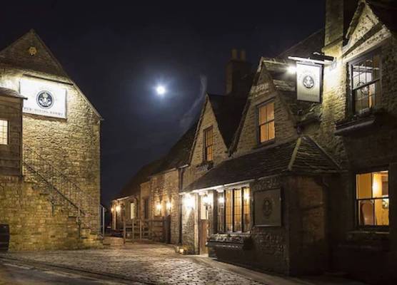 The Royal Oak Tetbury 1