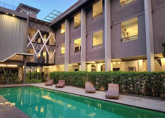 Shane Hotel 1