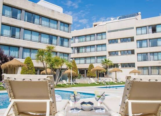 Atenea Park Suites & Apartments 1