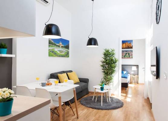 LOOX apartments Hatzova 1