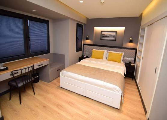 The Row Taksim Hotel 1