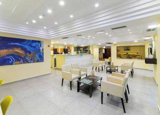 Triton Hotel 1