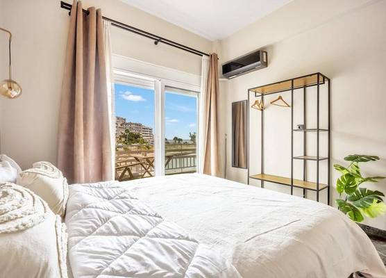 Sunny apartment next to the sea amazing view 1
