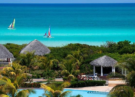 Memories Paraiso Beach Resort 1