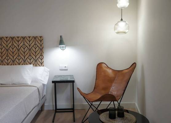 MD Design Hotel - Portal del Real 1
