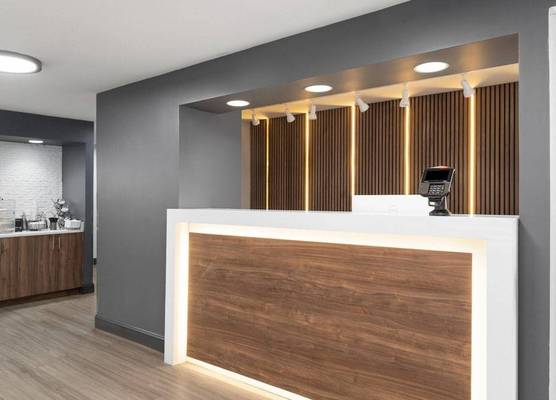 Super 8 by Wyndham Chattanooga East - Hamilton Place 1