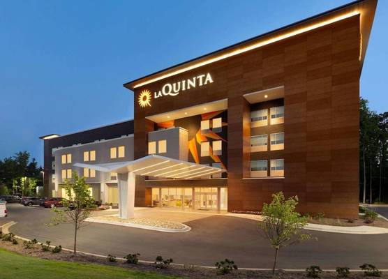 La Quinta by Wyndham Rock Hill 1