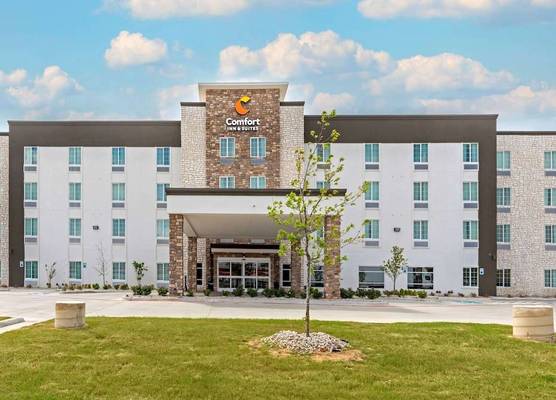 Comfort Inn & Suites Euless DFW West 1