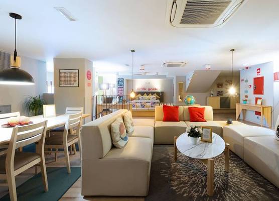 Yeah Barcelona Hostel 1